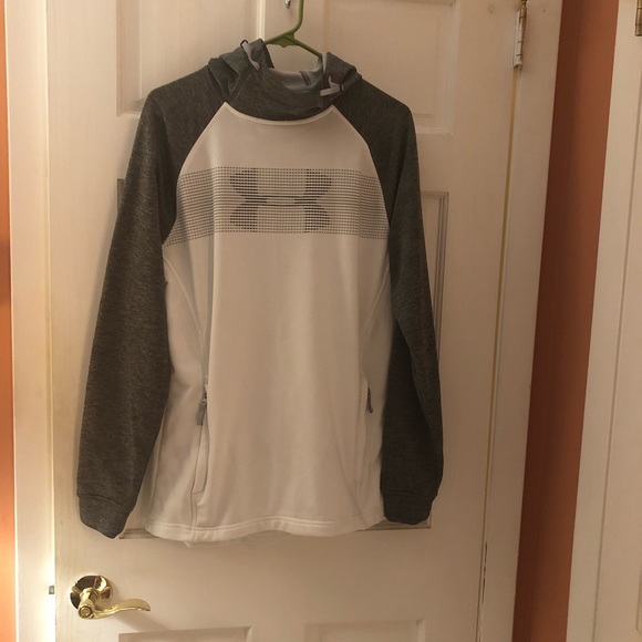 Men under armour top